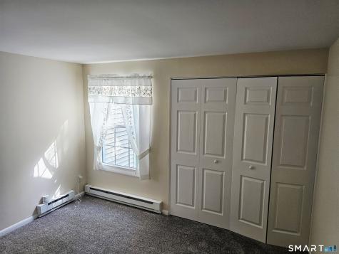 18 Meryl Court Groton CT 06340