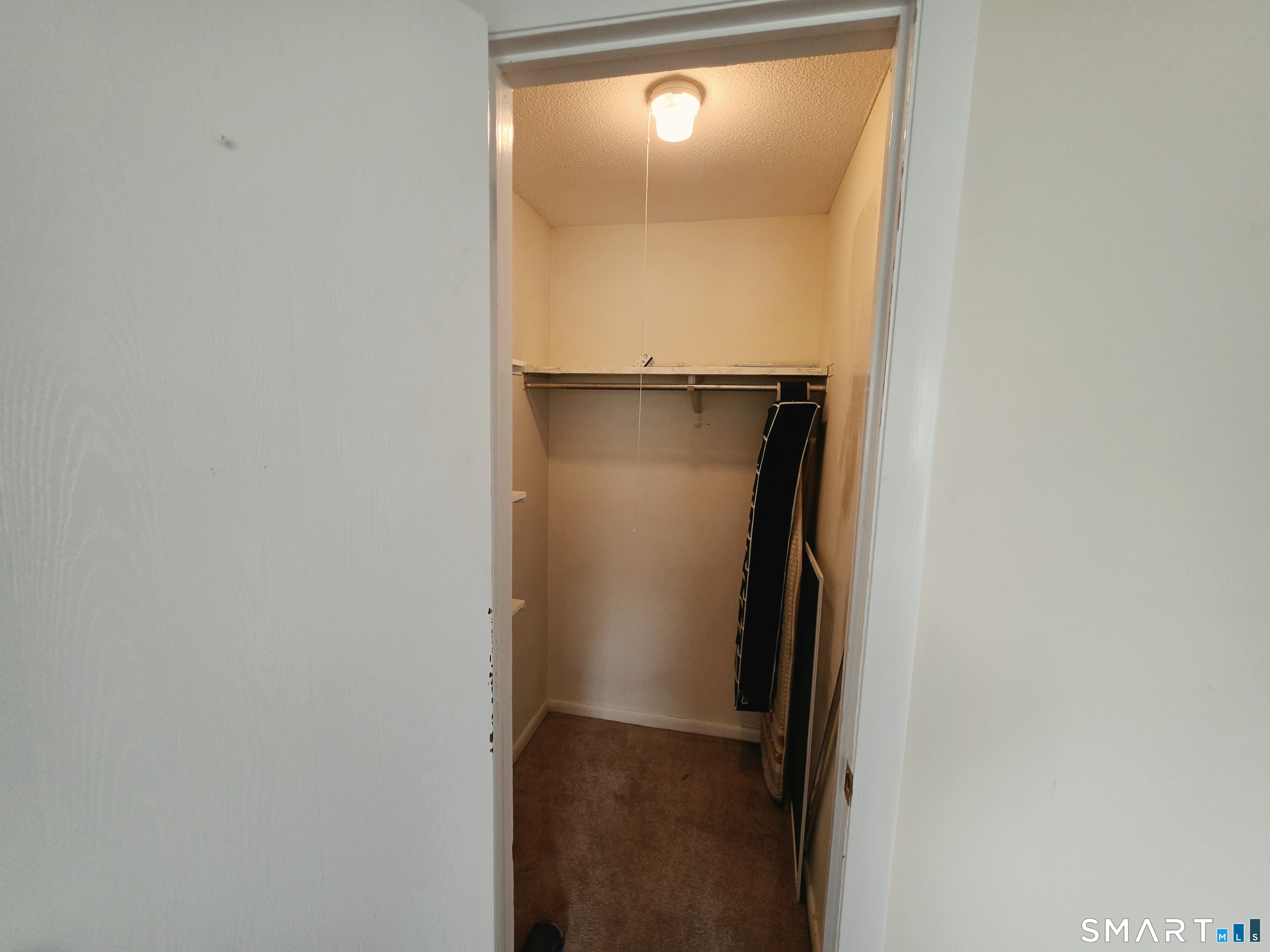 18 Meryl Court Groton CT 06340