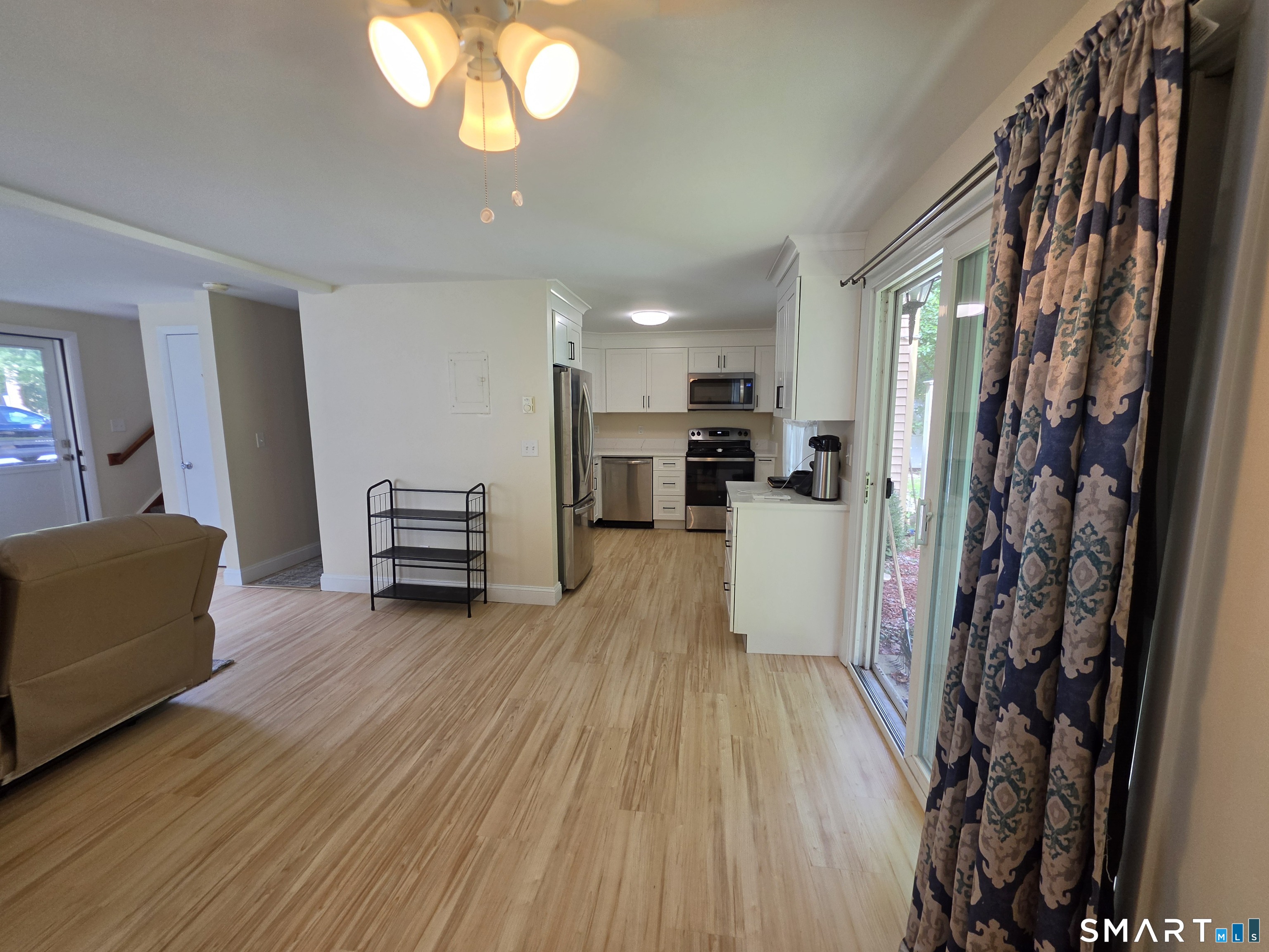 18 Meryl Court Groton CT 06340