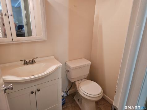 18 Meryl Court Groton CT 06340
