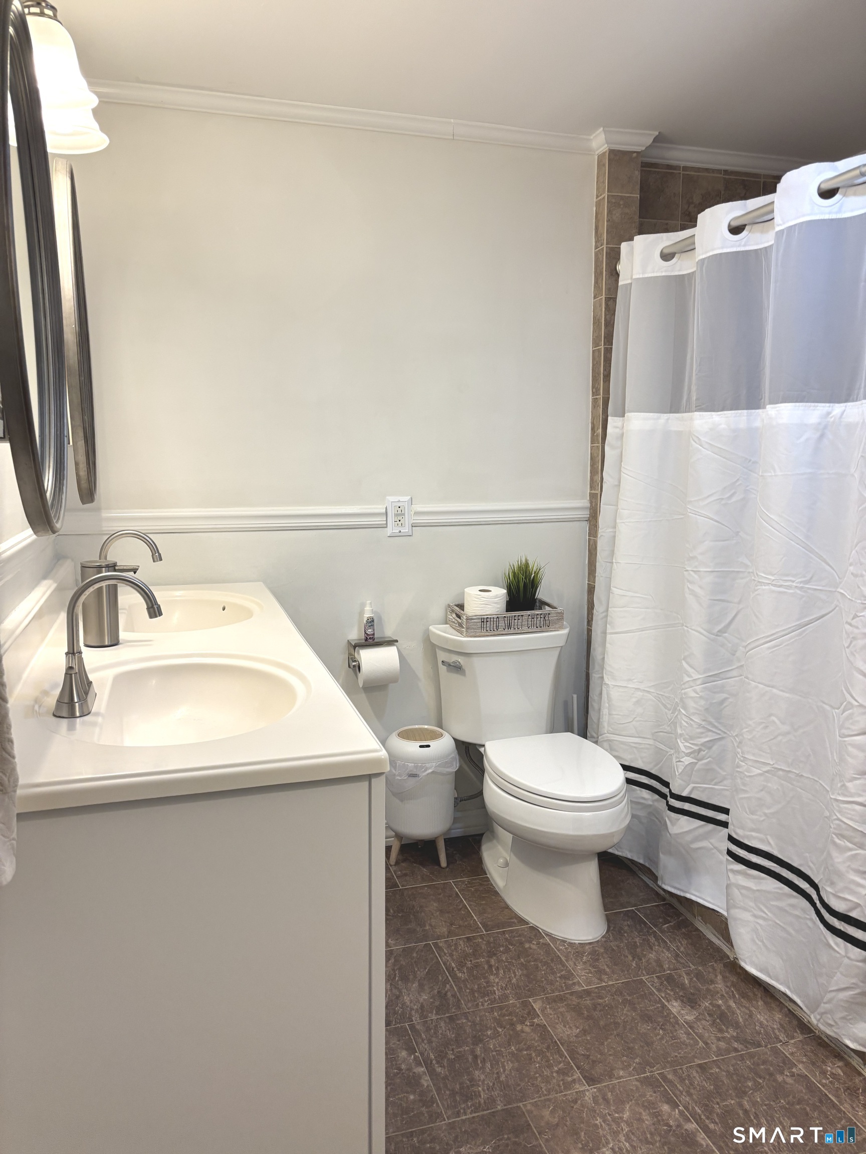 70 Webster Court Newington CT 06111