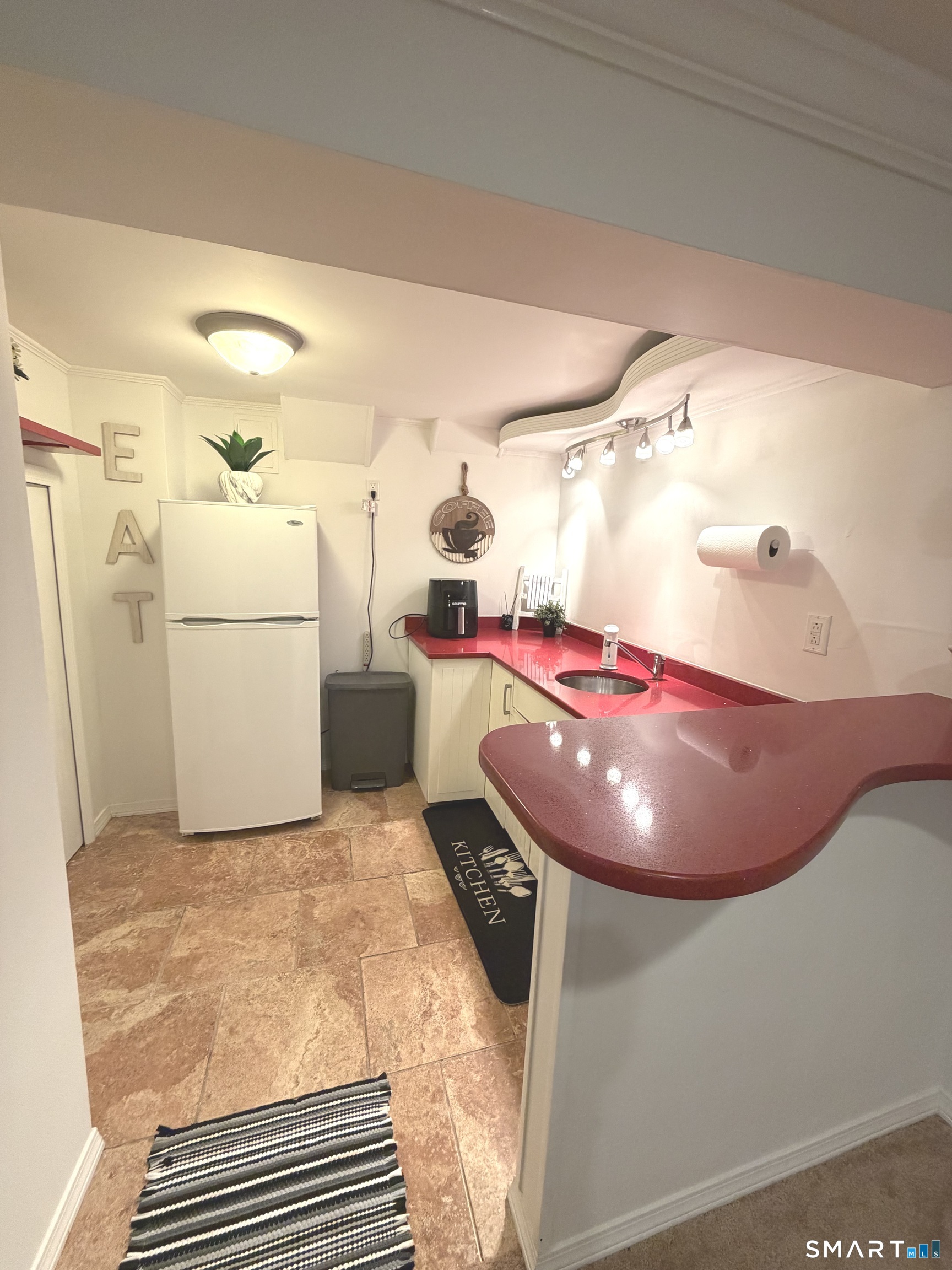 70 Webster Court Newington CT 06111