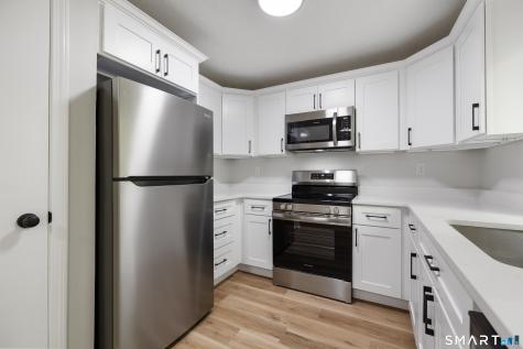464 Dowd Avenue Canton CT 06019