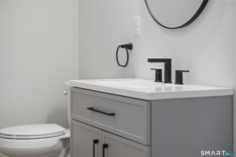 464 Dowd Avenue Canton CT 06019
