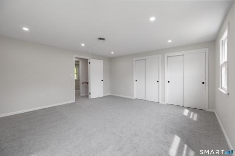 464 Dowd Avenue Canton CT 06019