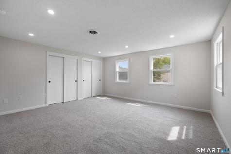 464 Dowd Avenue Canton CT 06019