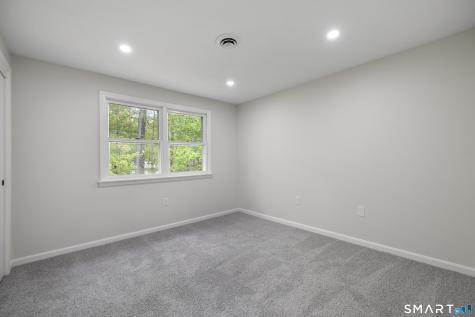 464 Dowd Avenue Canton CT 06019