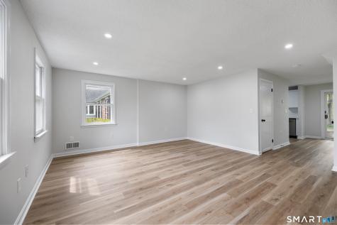 464 Dowd Avenue Canton CT 06019