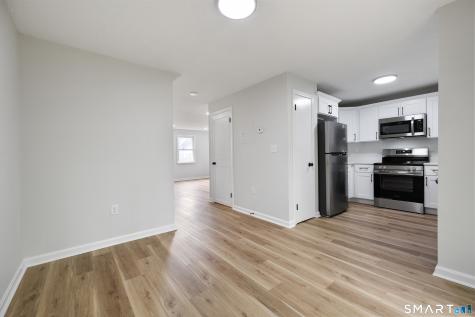 464 Dowd Avenue Canton CT 06019