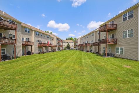 27 Riverview Court Brookfield CT 06804
