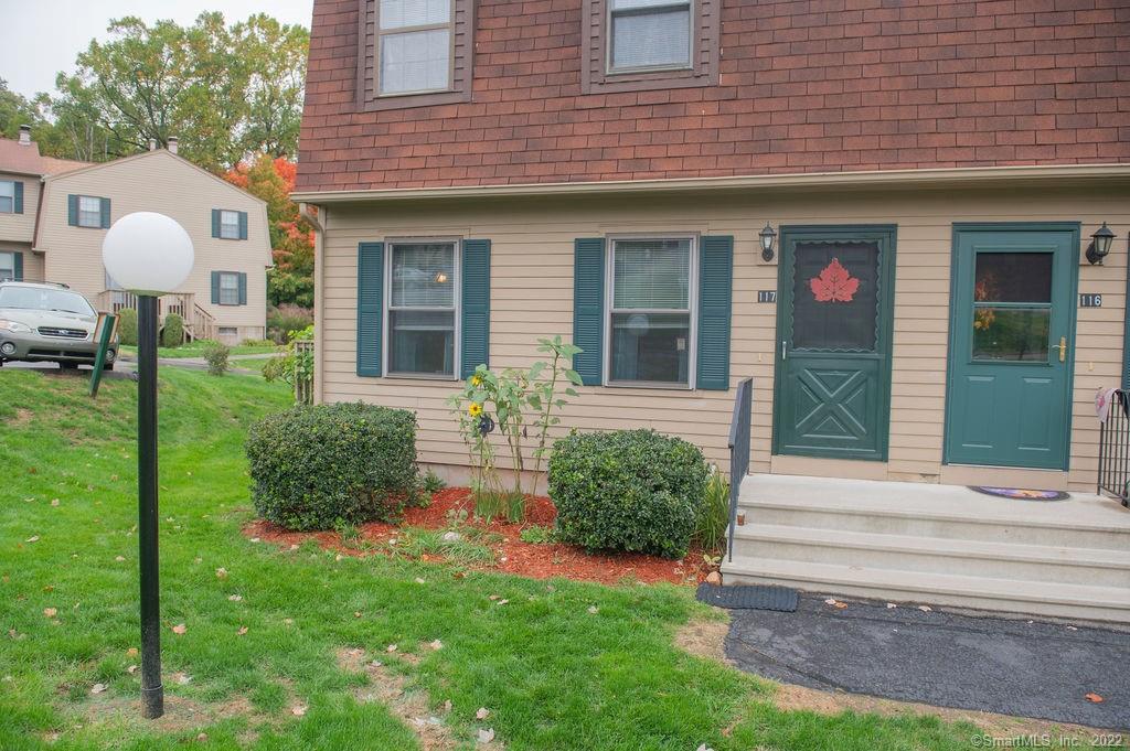 117 Village Lane Branford CT 06405