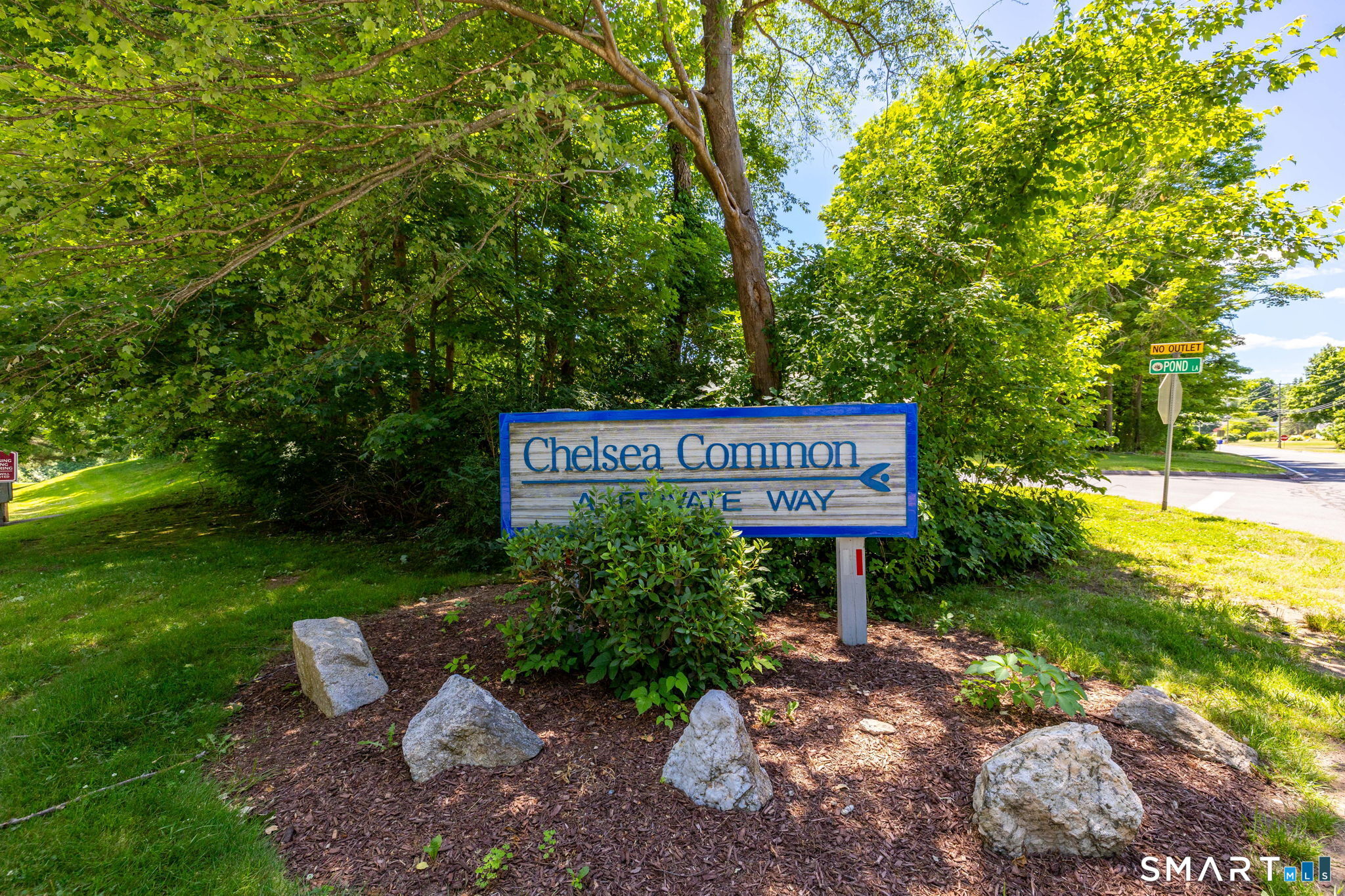 48 Chelsea Lane East Granby CT 06026
