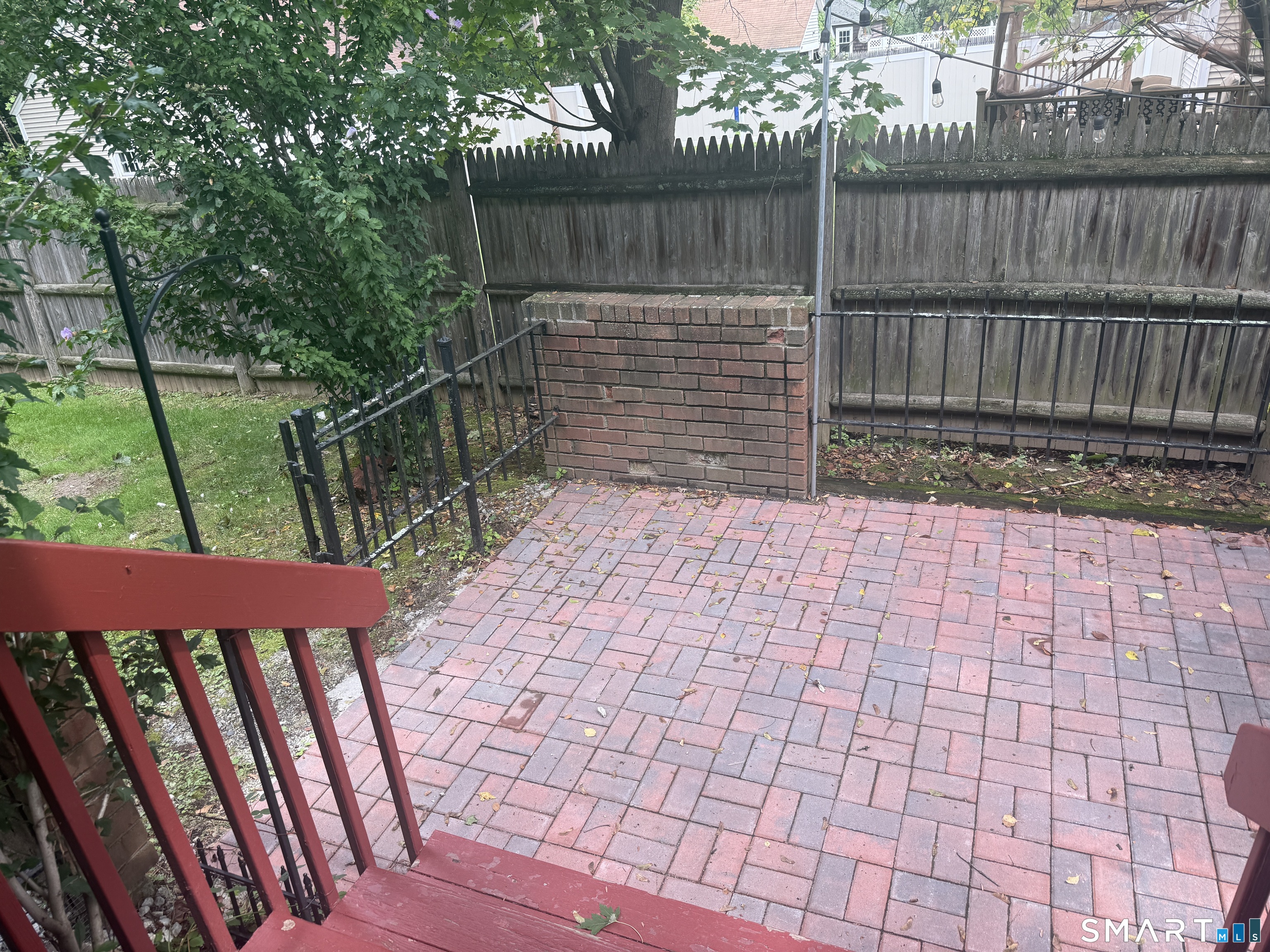 6 Kingsley Court West Hartford CT 06110