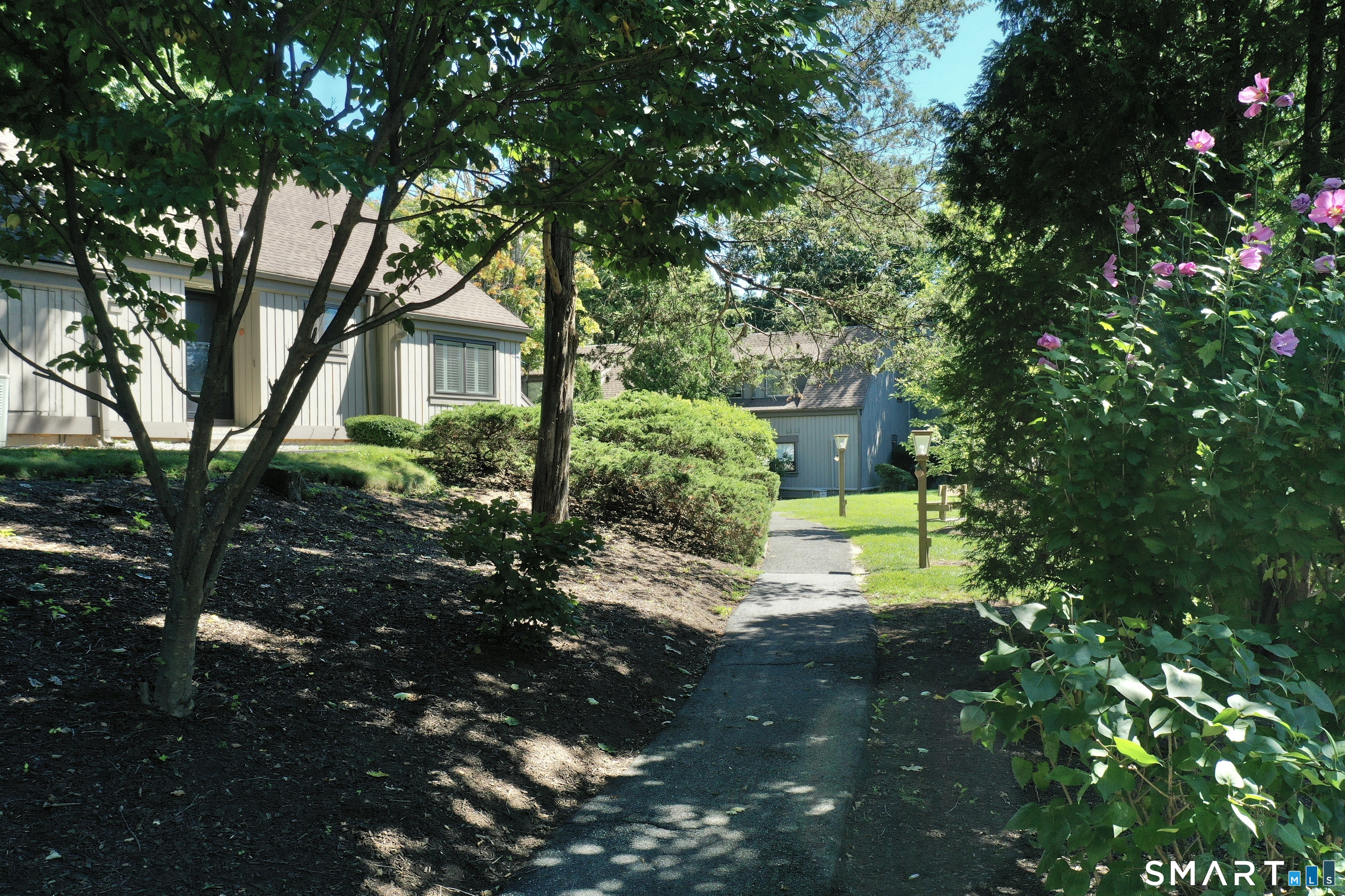 517 Heritage Village Southbury CT 06488