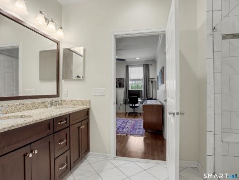 104 Center Meadow Lane Danbury CT 06810