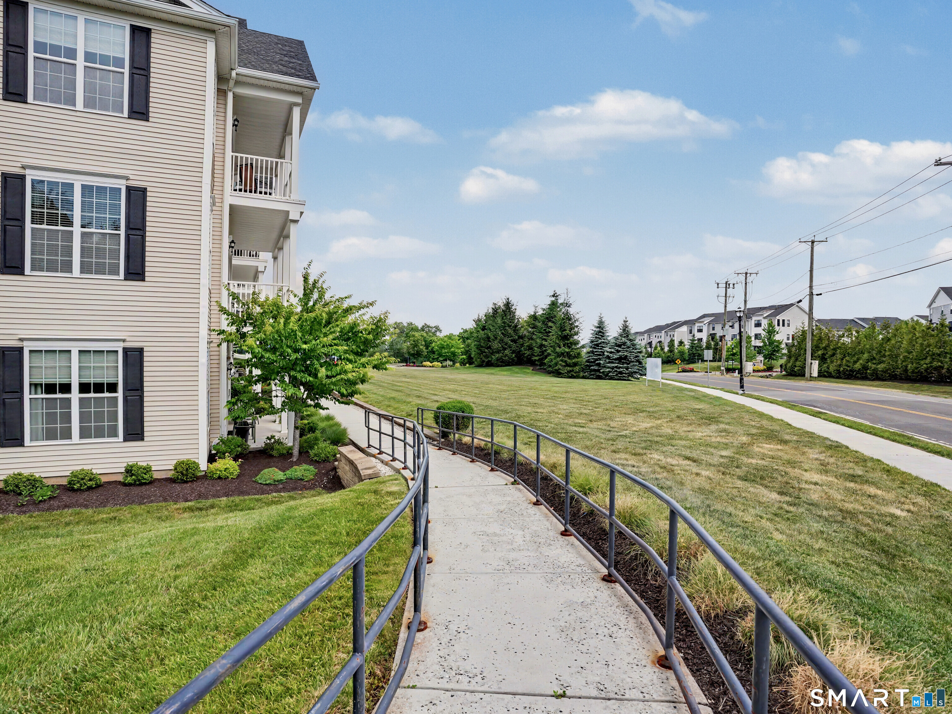 104 Center Meadow Lane Danbury CT 06810