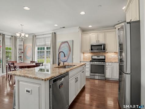 104 Center Meadow Lane Danbury CT 06810