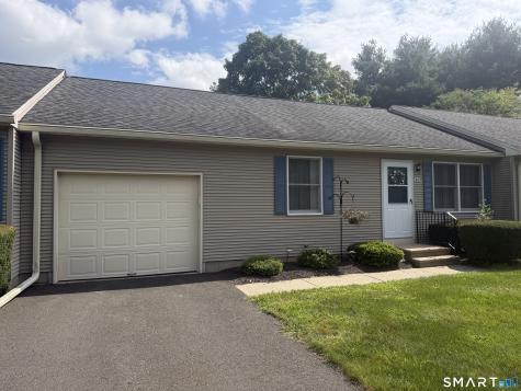 102 North Maple Street Enfield CT 06002