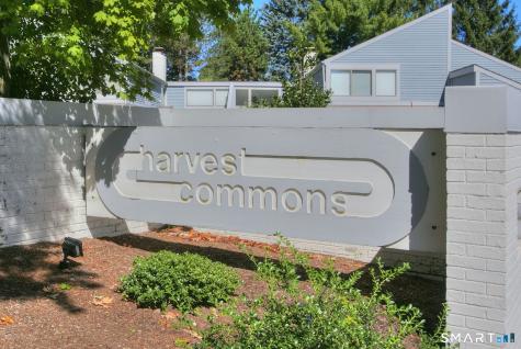 124 Harvest Commons Westport CT 06880