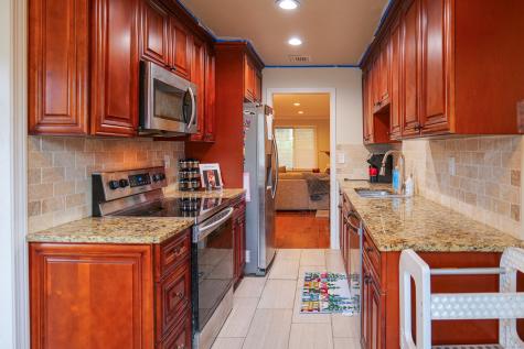 7 Willow Court Cromwell CT 06416