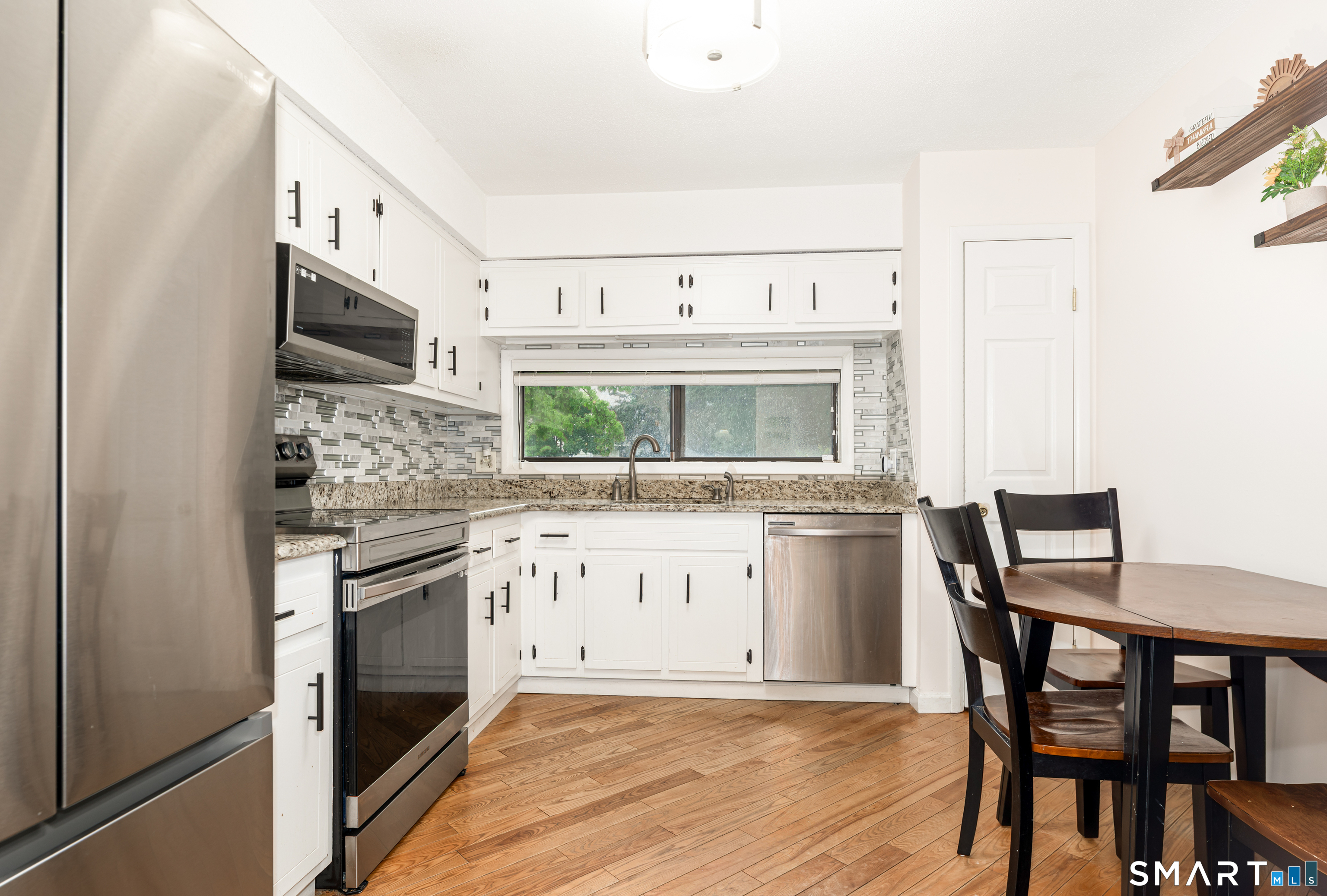 51 Currier Place Cheshire CT 06410