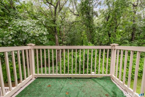 51 Currier Place Cheshire CT 06410