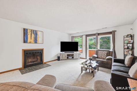 1101 Sunfield Drive South Windsor CT 06074
