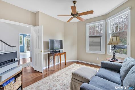 11 Greystone Shelton CT 06484