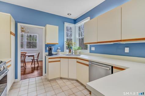 11 Greystone Shelton CT 06484