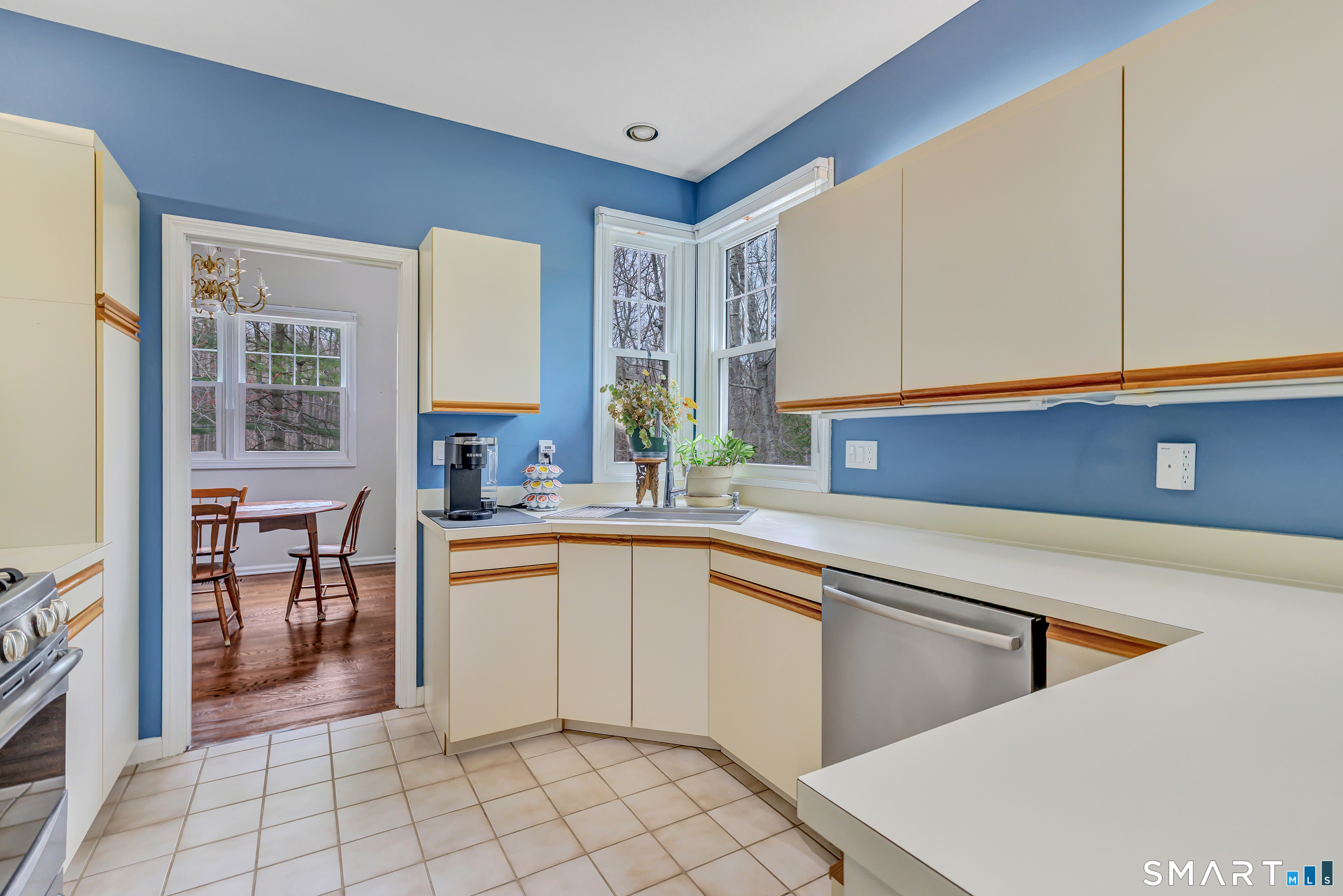 11 Greystone Shelton CT 06484