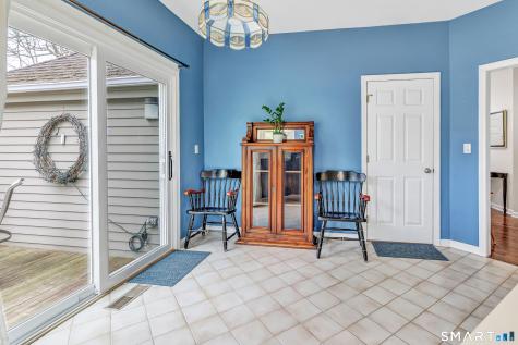 11 Greystone Shelton CT 06484
