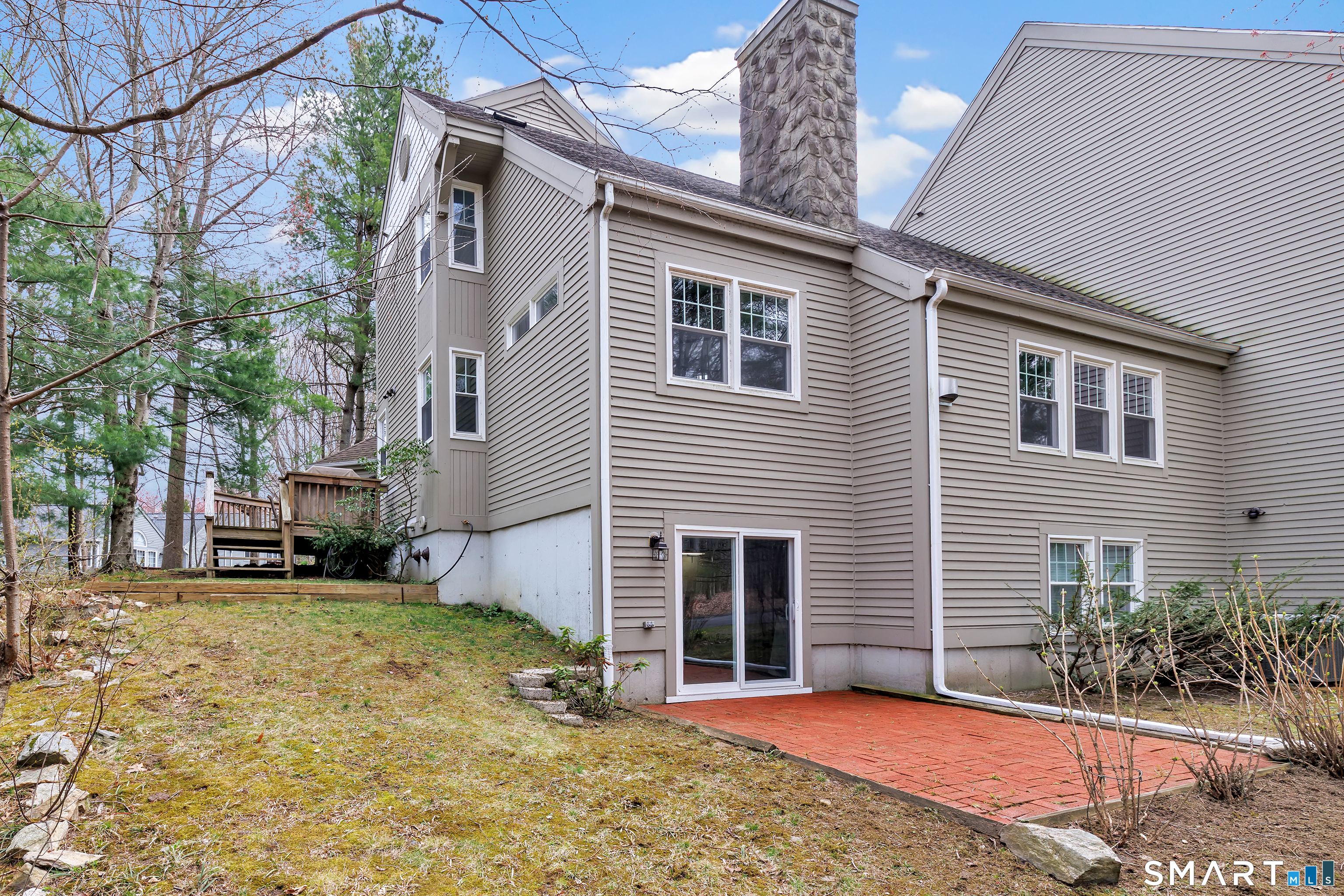 11 Greystone Shelton CT 06484