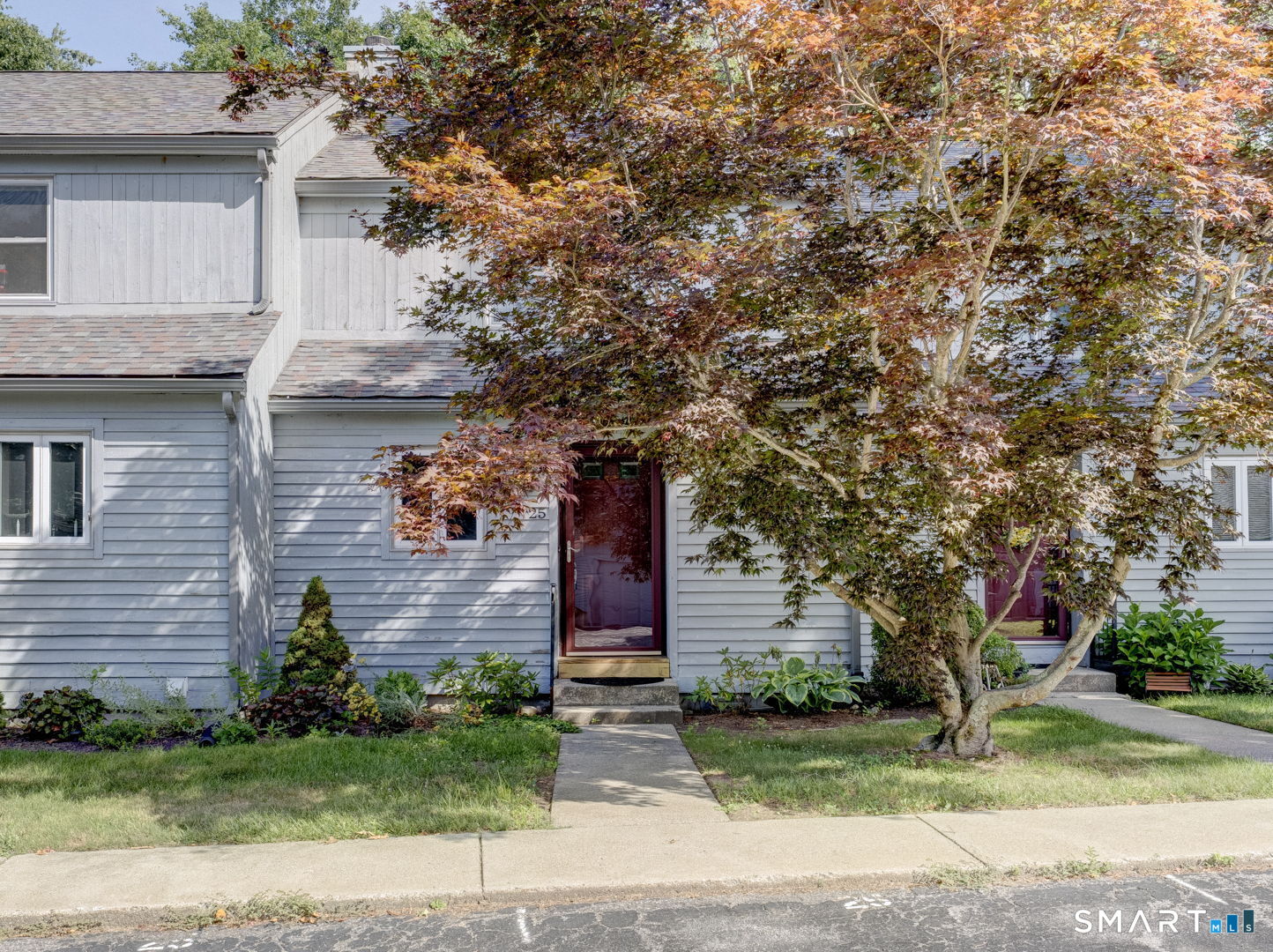 25 Woodstock Meadows Woodstock CT 06281