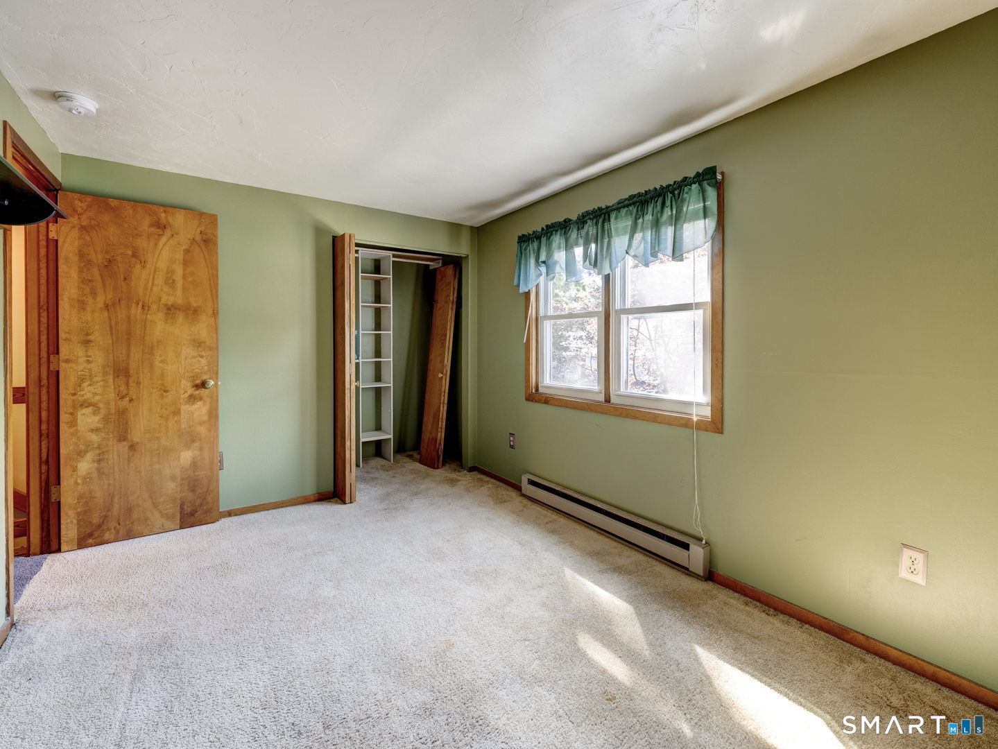 25 Woodstock Meadows Woodstock CT 06281