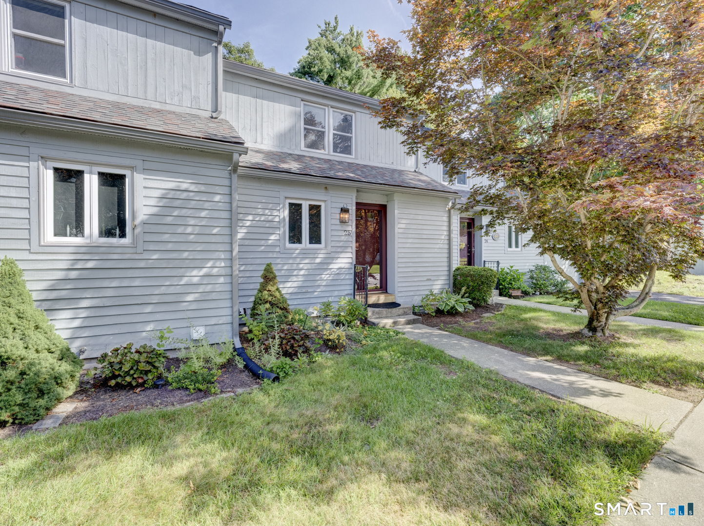 25 Woodstock Meadows Woodstock CT 06281