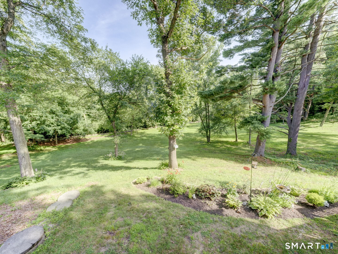 25 Woodstock Meadows Woodstock CT 06281