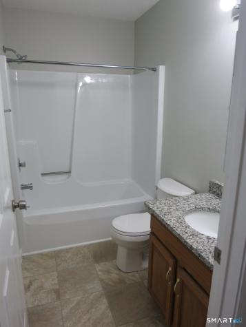 1808 Southgate Lane Colchester CT 06415