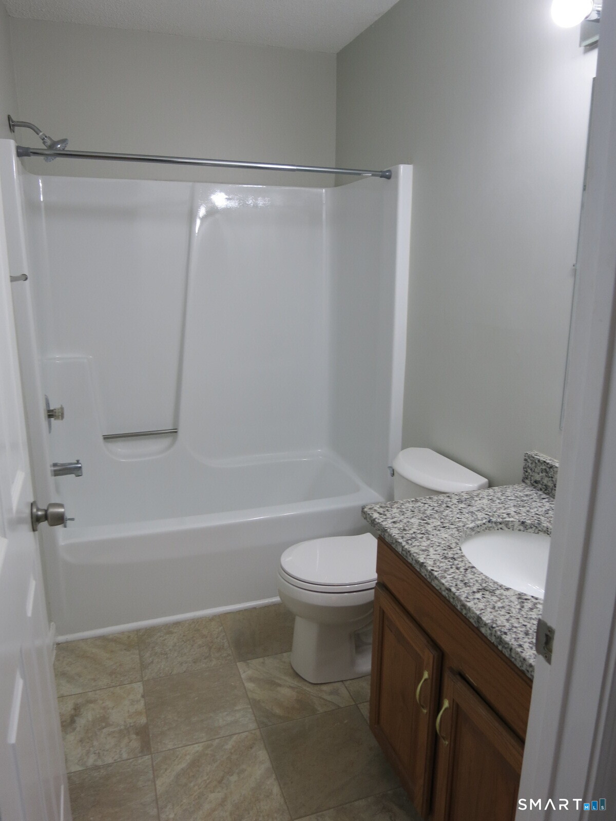 1808 Southgate Lane Colchester CT 06415