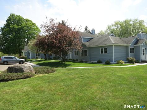 1808 Southgate Lane Colchester CT 06415