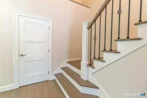 201 Edgewater Circle East Hampton CT 06424