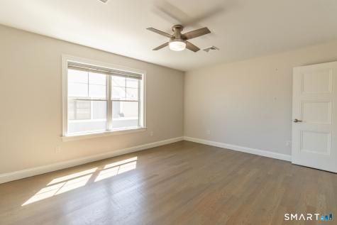 201 Edgewater Circle East Hampton CT 06424