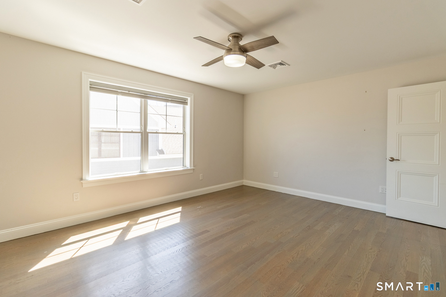 201 Edgewater Circle East Hampton CT 06424