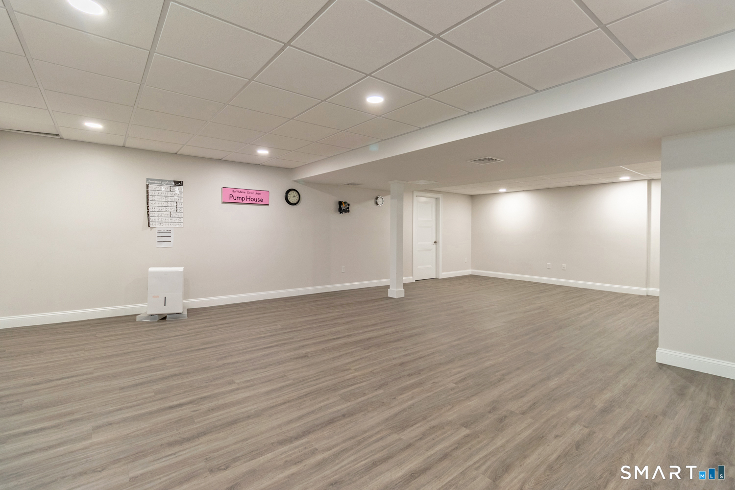 201 Edgewater Circle East Hampton CT 06424