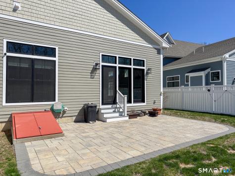 201 Edgewater Circle East Hampton CT 06424