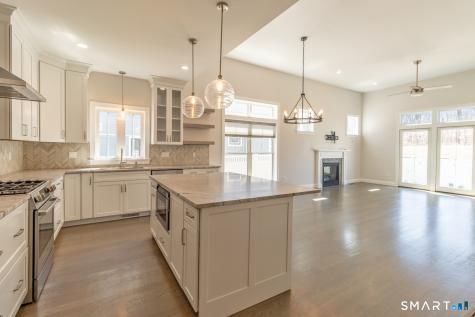 201 Edgewater Circle East Hampton CT 06424
