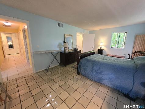 339 Heritage Village Southbury CT 06488