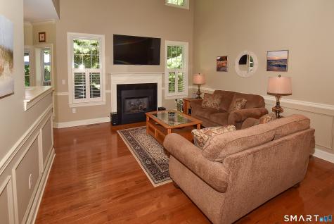 19 Marble Faun Lane Windsor CT 06095