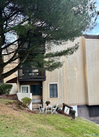 175 Mill Pond Road Hamden CT 06514