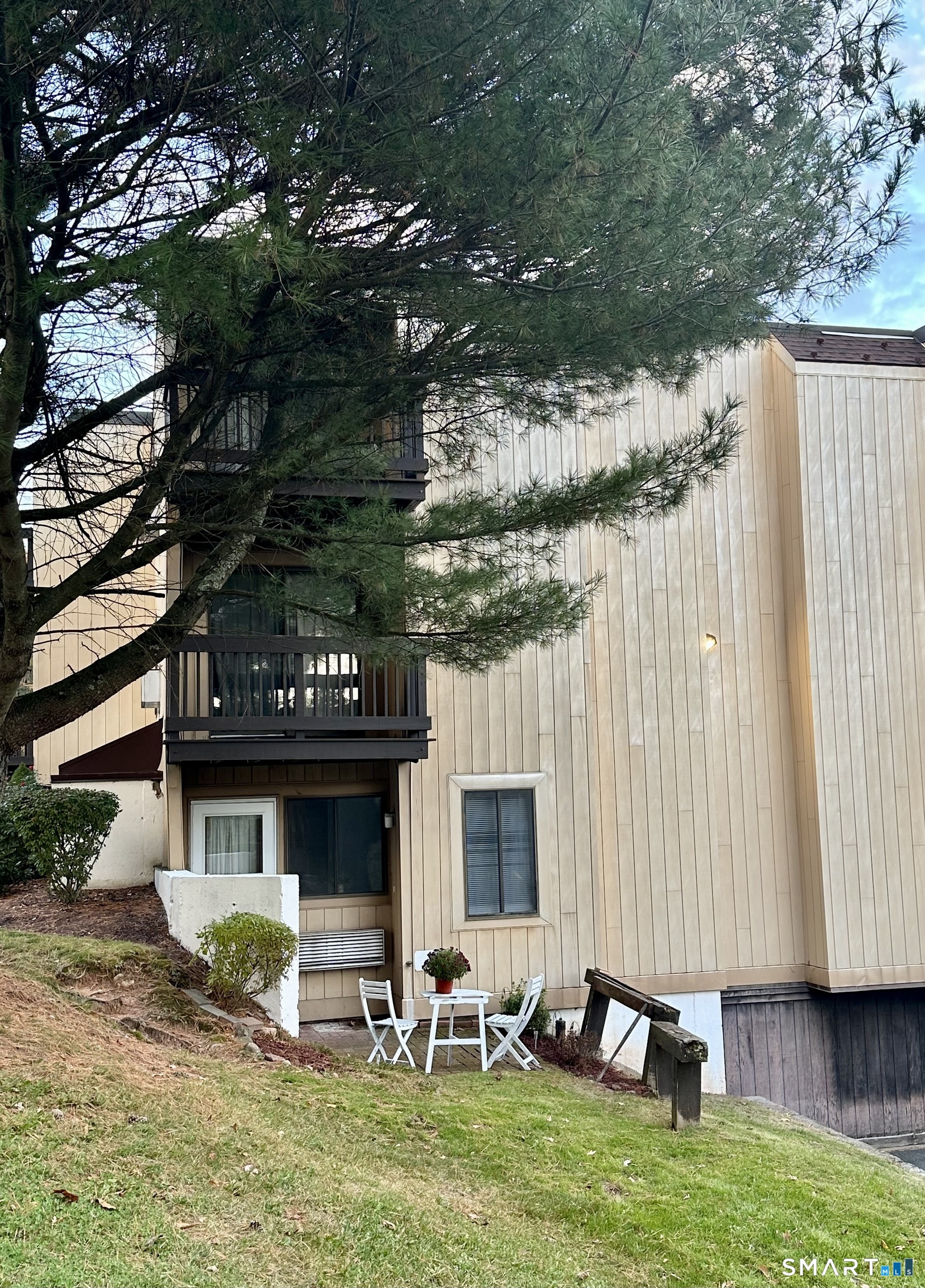 175 Mill Pond Road Hamden CT 06514