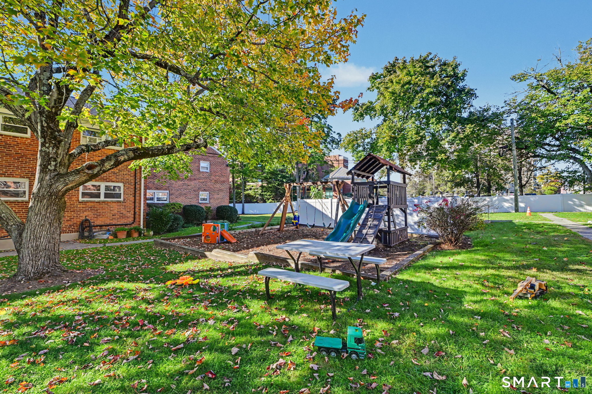 108 Strawberry Hill Avenue Stamford CT 06902